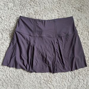 Lululemon skort size 10 women’s purple skirt